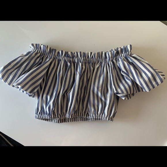 Pull and bear crop top - Picture 1 of 1